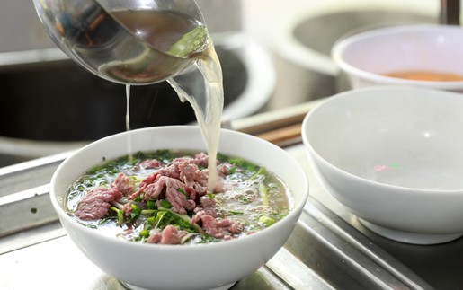 Phát triển "kinh tế di sản" (kỳ 3 & hết): "Thương hiệu biểu tượng" - Suy ngẫm từ bát phở