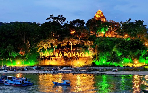 Khánh Hòa phát huy giá trị di sản văn hóa gắn với phát triển kinh tế