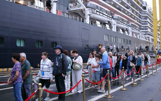 Mỏ vàng” du lịch tàu biển Việt Nam