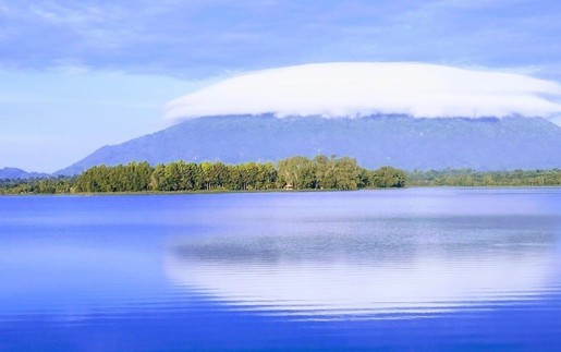 Kết hợp du lịch để phát triển bền vững những "kho báu xanh"