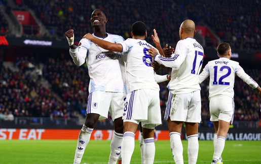 Kết quả bóng đá Cúp C2: Đội bóng của Premier League thắng 8 trận liên tiếp