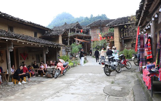 Vì một miền quê đáng sống: Lô Lô Chải - Từ gian khó đến "làng du lịch tốt nhất thế giới"