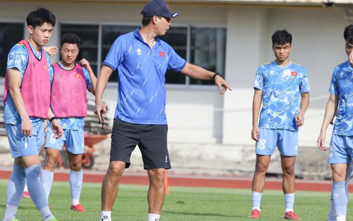 Tin nóng bóng đá Việt Nam hôm nay 14/12: U22 Việt Nam chuẩn bị tốt cho trận bán kết SEA Games 33; Công Phượng ghi bàn cho CLB Đồng Nai