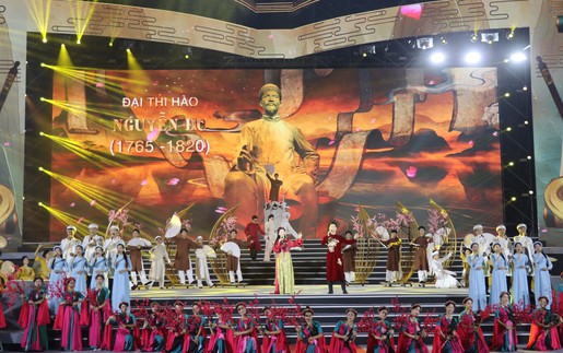 Lễ kỷ niệm 260 năm Ngày sinh Đại thi hào Nguyễn Du