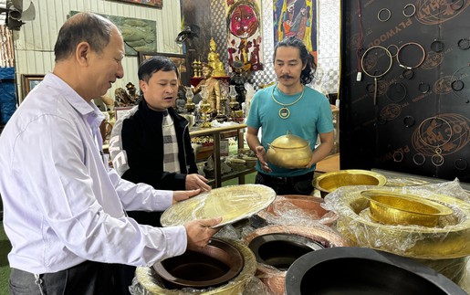 Đúc đồng Đại Bái rộn ràng mùa Tết