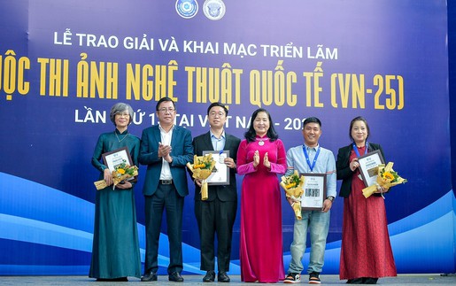 Trao giải và khai mạc triển lãm Cuộc thi Ảnh nghệ thuật Quốc tế lần thứ 13 năm 2025