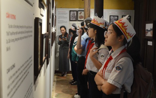 Giáo dục lòng yêu nước qua hình ảnh vua Hàm Nghi