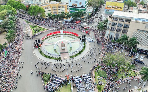 Ấn tượng Lễ hội đường phố 2025: "Buôn Ma Thuột - Điểm đến của cà phê thế giới"