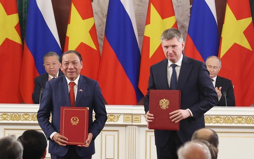 Ký kết biên bản ghi nhớ hợp tác về du lịch Việt Nam - Nga