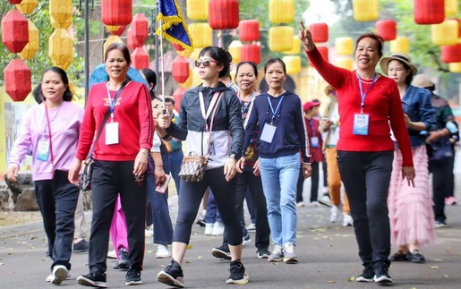 Kỷ niệm 75 năm quan hệ Việt Nam - Trung Quốc: Thúc đẩy hợp tác du lịch song phương
