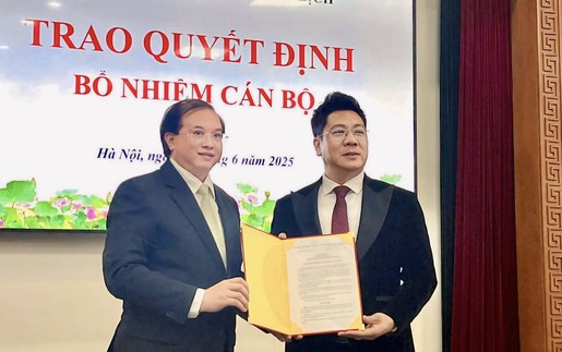 NSND Quốc Hưng nhận chức Giám đốc Học viện Âm nhạc Quốc gia Việt Nam