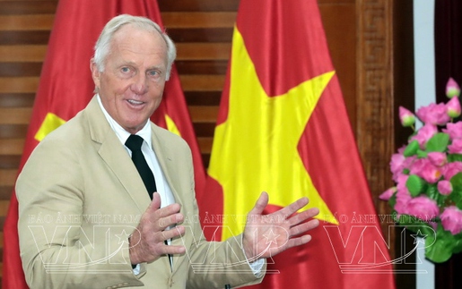 Huyền thoại golf Greg Norman làm Đại sứ Du lịch Việt Nam giai đoạn 2025 – 2030