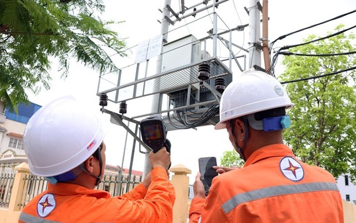 Nắng nóng cực đoan khiến hóa đơn tiền điện tăng vọt