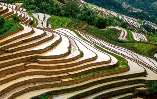 Khuổi My lấp lánh mùa nước đổ