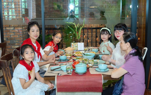 "Bữa cơm Tết Độc lập" – Hành trình tri ân lịch sử qua ẩm thực Việt