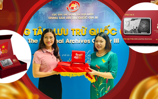 Thỏi bạc 0001 - kỷ niệm 80 năm Quốc khánh được lưu giữ tại Trung tâm Lưu trữ Quốc gia III