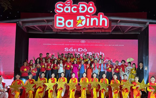 Hà Nội khai mạc chương trình "Sắc đỏ Ba Đình" chào mừng 80 năm Quốc khánh 2/9