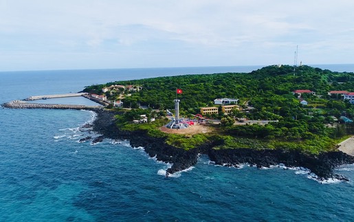 "Viên ngọc xanh" Cồn Cỏ phát triển du lịch bền vững