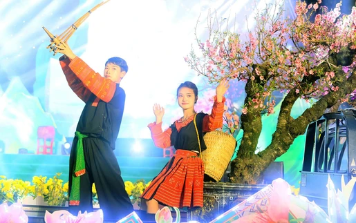 Khai mạc chương trình Du lịch năm 2026 "Mộc Châu - Hẹn ước mùa hoa"