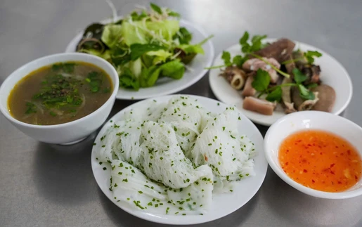 Nghề làm bánh hỏi Phú Long - gìn giữ tinh hoa ẩm thực truyền thống