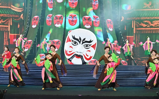 Khép lại 'hành trình du Xuân xuyên Việt' tại Hội chợ Mùa Xuân