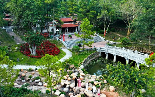 Di tích Côn Sơn - Kiếp Bạc đón hơn 165.000 lượt khách trong 3 ngày Tết