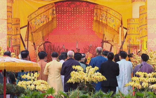 Thiêng liêng Lễ dâng hương Khai xuân Bính Ngọ tại Hoàng thành Thăng Long