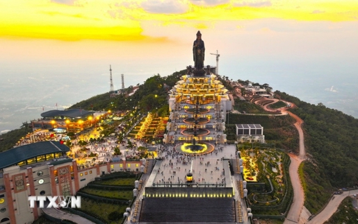 5 điểm du Xuân thưởng hội không thể bỏ lỡ, có công nghệ số đồng hành