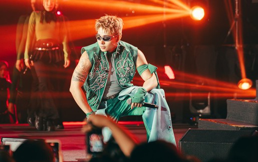 Showcase J-UNZIP của Jun Phạm: Tri ân người hâm mộ và lan tỏa tinh thần sống đẹp