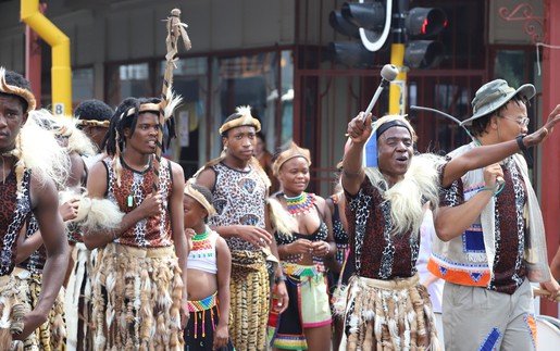 “The Happening” – Lễ hội nghệ thuật cộng đồng sôi động tại Johannesburg, Nam Phi