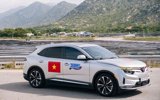 Mẫu xe gia đình nào có trang bị an toàn tốt nhất hiện nay?