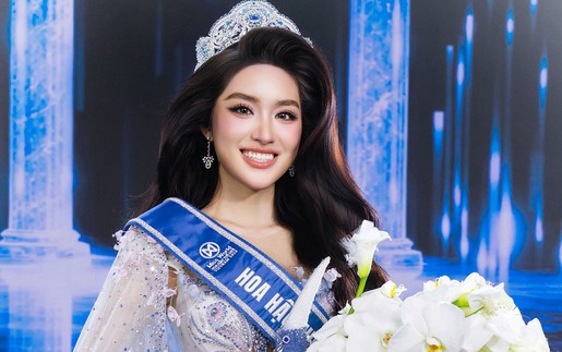 Miss World Vietnam 2025 Phan Phương Oanh giữ vóc dáng nhờ kỷ luật