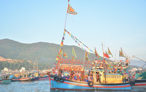 Giữ hồn biển qua Lễ hội Cầu ngư đình Trường Đông