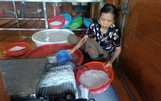 Di sản văn hóa Nghề làm bún Vân Cù, Huế
