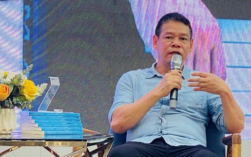 “Một hôm tôi bỗng nhớ ra” của Võ Thiện Thanh: Thong thả kể chuyện âm nhạc, đời thường và AI