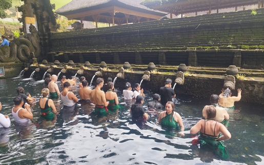 Tirta Empul - Dòng suối thanh tẩy nghìn năm và mạch sống tâm linh của Bali