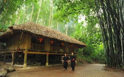 Phát triển sản phẩm OCOP gắn với du lịch nông thôn và phát huy giá trị văn hóa bản địa