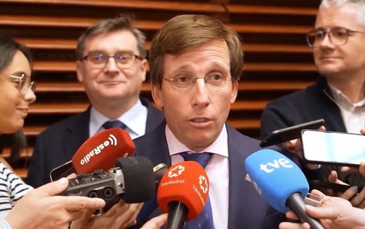 Thị trưởng Madrid tố UEFA trù dập Atletico