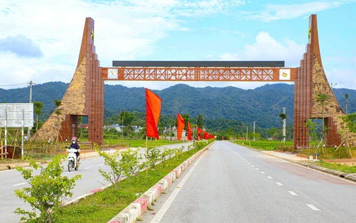 Về lại vùng căn cứ địa cách mạng Mường Phăng, Điện Biên
