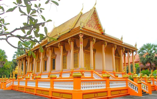 Du lịch bền vững nhìn từ di sản Phật giáo Nam tông Khmer