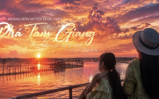 Hoàng hôn huyền hoặc trên Phá Tam Giang