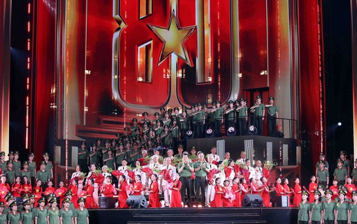 Chương trình Gala nghệ thuật đặc biệt "Tổ quốc bình yên"