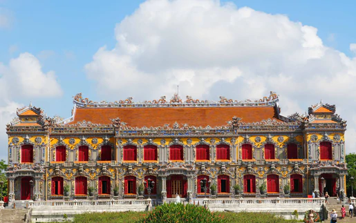 Linh vật trên di sản Huế - biểu tượng mỹ thuật cung đình triều Nguyễn