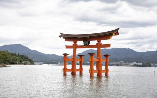 Đền Itsukushima – Tuyệt tác kiến trúc giữa biển trời Hiroshima, Nhật Bản