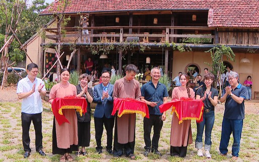 Ra mắt 'Xóm Đoài': Thêm điểm nhấn trong mạng lưới không gian Lễ hội Thiết kế sáng tạo Hà Nội