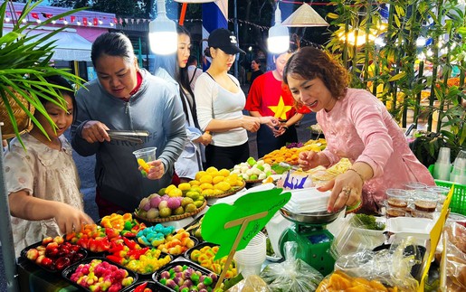 Ẩm thực Tây Đô: Từ lợi thế văn hóa thành nguồn lực phát triển du lịch