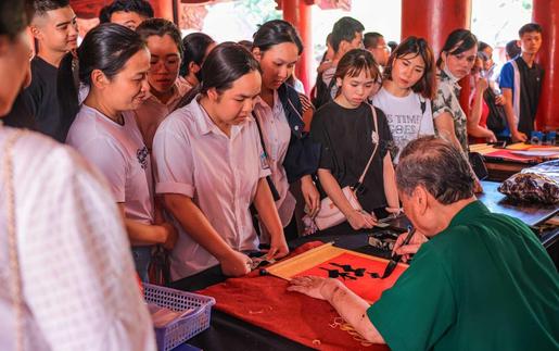 Chuẩn mực con người Việt Nam trong kỷ nguyên mới (Kỳ 5 & hết): Đưa giá trị chuẩn mực từ nghị quyết vào đời sống
