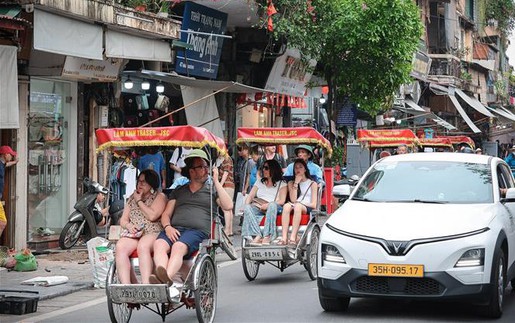 Khách du lịch tăng mạnh, khách sạn Hà Nội vẫn phải tìm thêm nguồn cầu
