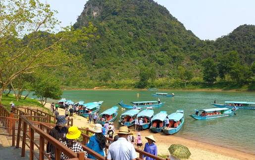 Nghị quyết 26-NQ/TW: Chuyển từ tăng lượng khách sang nâng giá trị du lịch