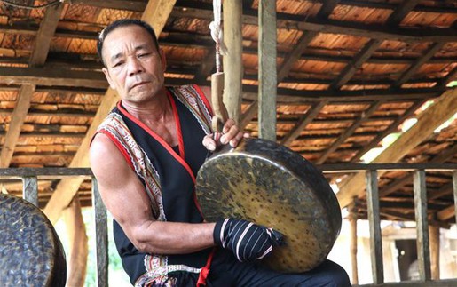 Khởi nghiệp từ khai thác giá trị bản sắc văn hóa đồng bào Hrê